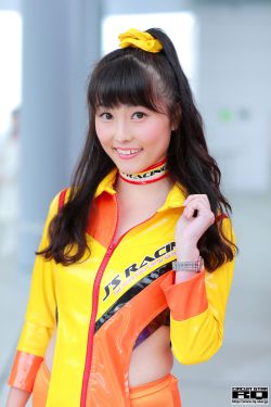 婴儿被保姆随手甩飞扔床上